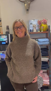 Hést - Noelle Sweater - Brown